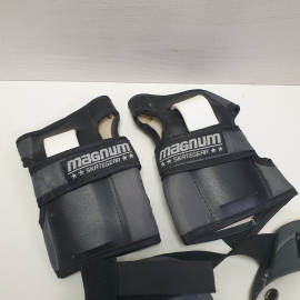 Комплект защиты для роликов "Magnum skategeaa".. Картинка 2